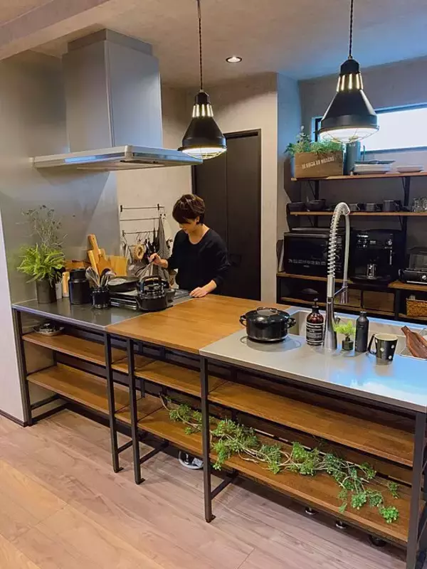 「「ひと目惚れ×好きな色で実現する、憧れのカフェスタイル」 by Emaさん」の画像