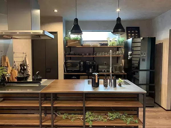 「「ひと目惚れ×好きな色で実現する、憧れのカフェスタイル」 by Emaさん」の画像