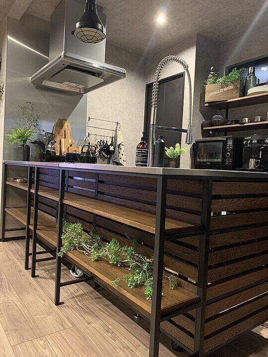 「ひと目惚れ×好きな色で実現する、憧れのカフェスタイル」 by Emaさん