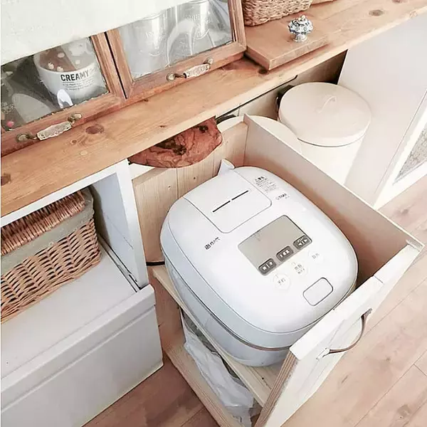 「我が家はココに置いてます♡炊飯器・レンジの置き場所10選」の画像