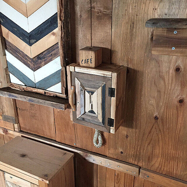 ナチュラルなお部屋になじむ♡DIYのインターフォンカバー