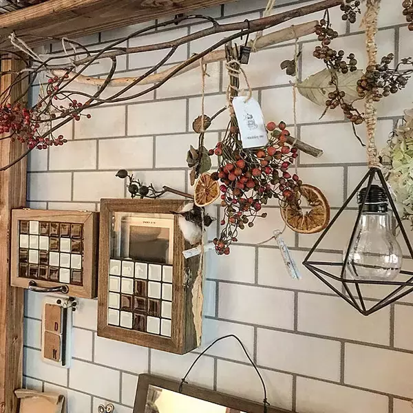 「ナチュラルなお部屋になじむ♡DIYのインターフォンカバー」の画像