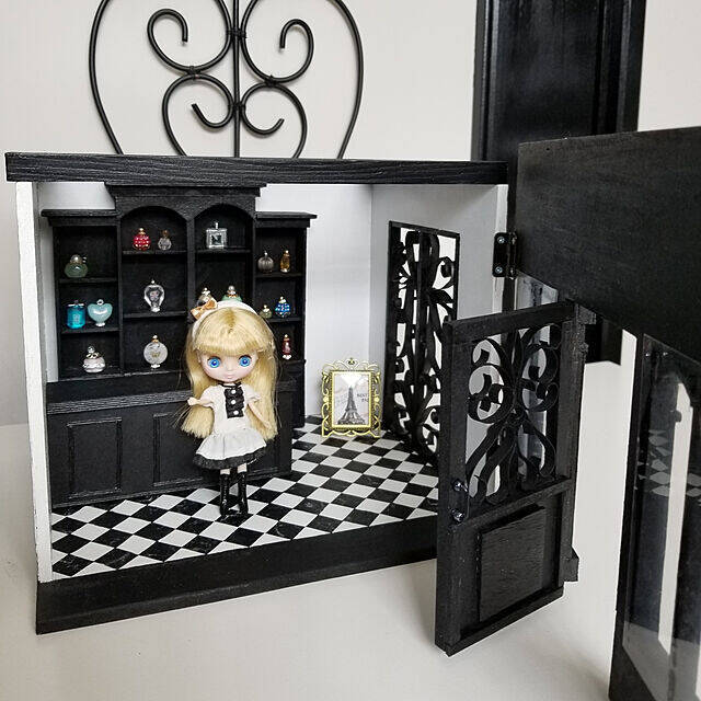 あのころみたいに夢中になれそう♡魅惑のドールハウスDIY