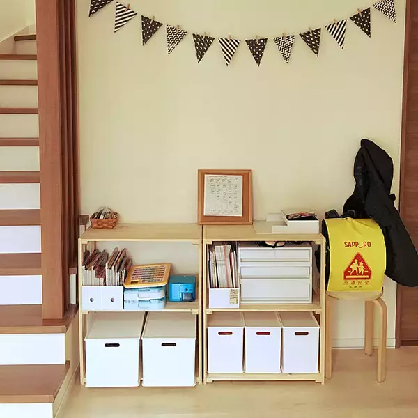 「ランドセルや教科書はココに収納☆学用品置き場の実例」の画像