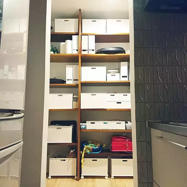 「ランドセルや教科書はココに収納☆学用品置き場の実例」の画像