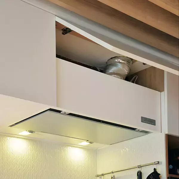 「「暮らしの中心に置いた、人を歓迎する品のよいキッチン」 by room___317さん」の画像