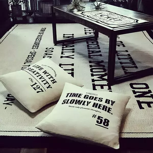 「デザインも実用性も！リビングで活躍するセリアアイテム」の画像