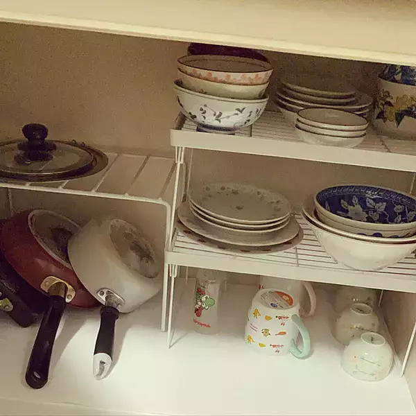 「シンク周りがスッキリ片付く！便利な100均のアイテム特集」の画像