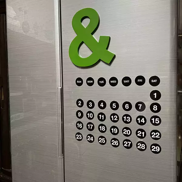 「セリアのカレンダーをインテリアに！おどろきのクオリティ」の画像