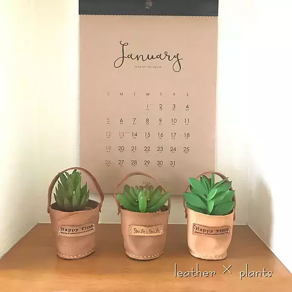 「セリアのカレンダーをインテリアに！おどろきのクオリティ」の画像