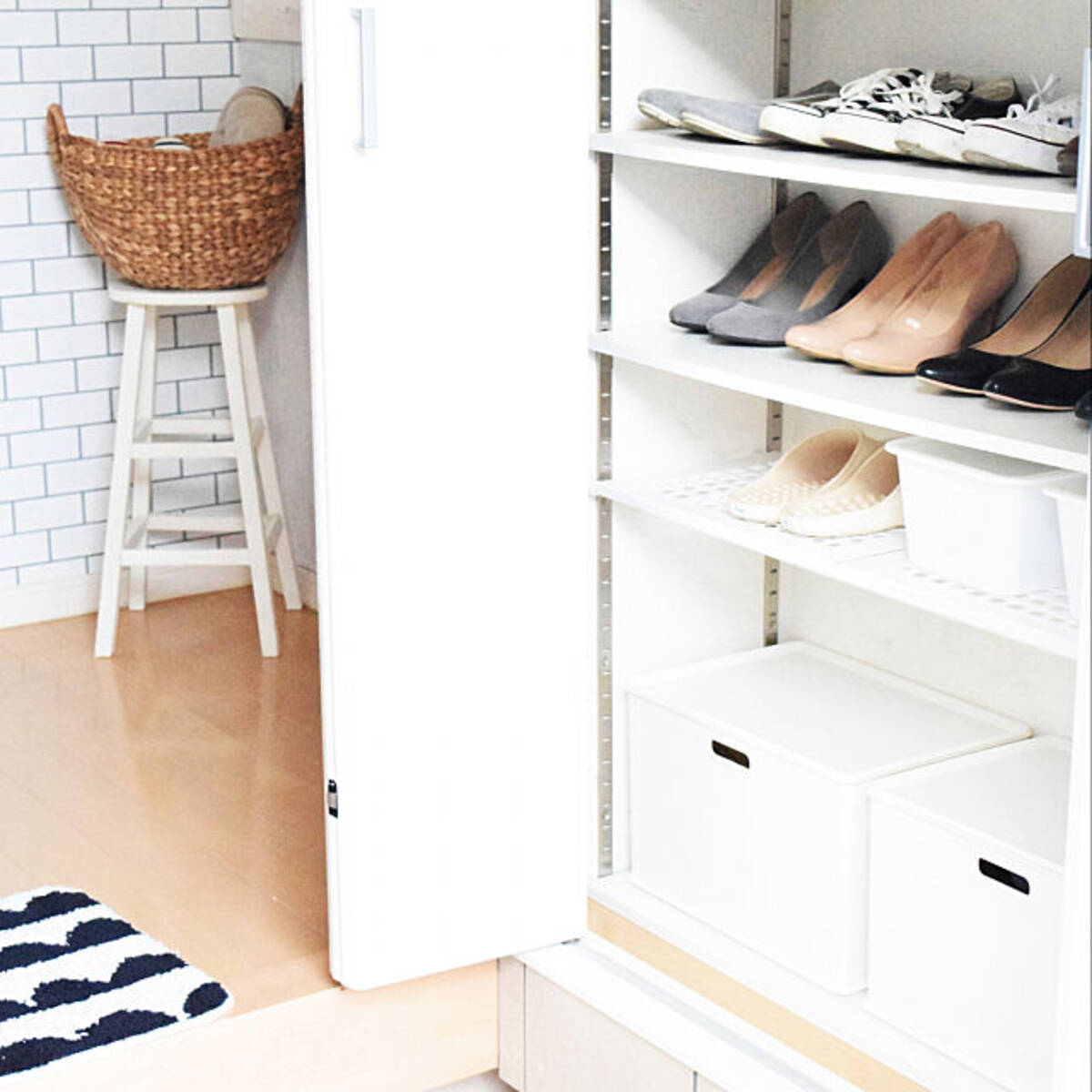 100均アイテムが活躍してくれる 玄関の収納を増やす方法 年11月2日 エキサイトニュース 3 3