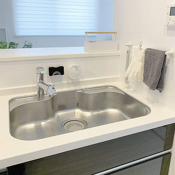 使いやすい場所はどこ キッチンの手拭きタオル置き方実例 年8月22日 エキサイトニュース