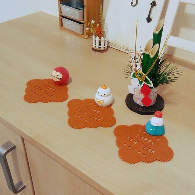 お家のちょっとしたスペースに♡100均のマスコットアイテムが使える！