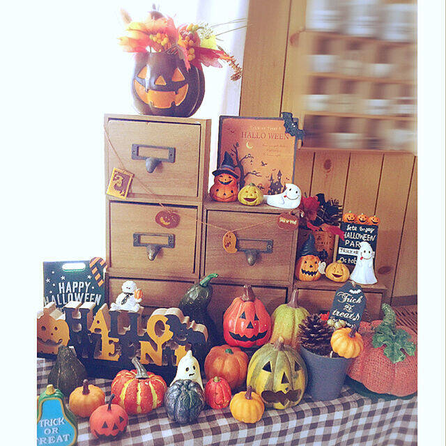 お家のちょっとしたスペースに♡100均のマスコットアイテムが使える！