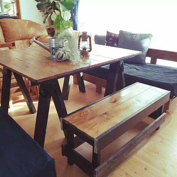 「組み立て簡単♪ソーホースブラケットを使ったテーブルDIY」の画像