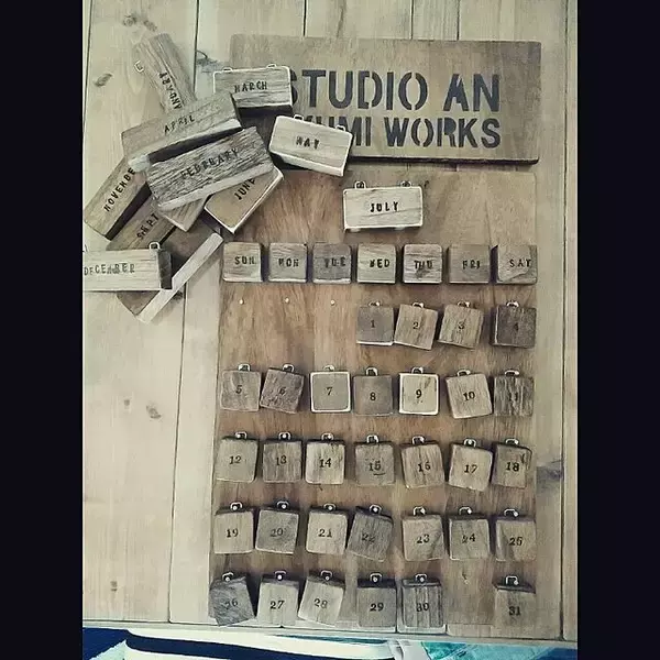 「プチプラで高満足度！ダイソーアイテムでつくる壁面インテリア」の画像