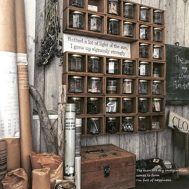 お部屋をセンスよく格上げ♡セリアの木箱で作るディスプレイ実例集