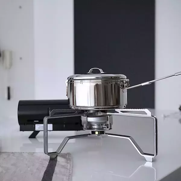 「アウトドアだけじゃない！snow peakのアイテムを普段使いに」の画像