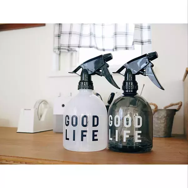 「スキンケアからお掃除まで♪使える100均のスプレーボトル」の画像