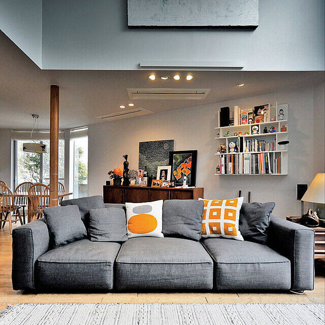 ゆったりくつろげるスペースを作る ソファ周りのコーディネート実例集 21年2月7日 エキサイトニュース