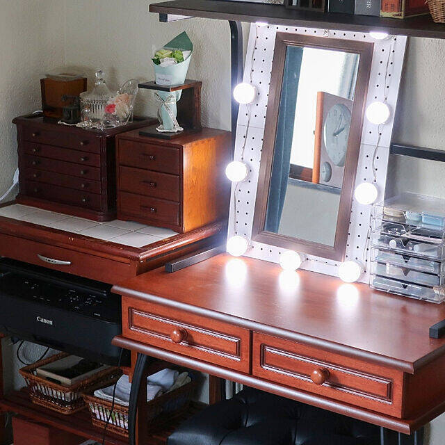 収納もディスプレイも！ダイソーの有孔ボード活用アイデア10選