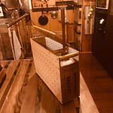 「収納もディスプレイも！ダイソーの有孔ボード活用アイデア10選」の画像7