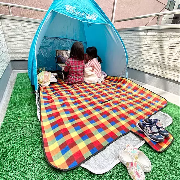 「お家時間にメリハリを♪お部屋やベランダで楽しむお家テント」の画像