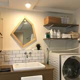 「造作洗面所をお気に入り空間に♪こだわりのミラー10選」の画像8