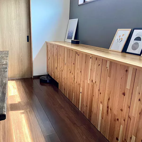 「さりげなく設置してお部屋もスッキリ☆ロボット掃除機の基地をご紹介」の画像