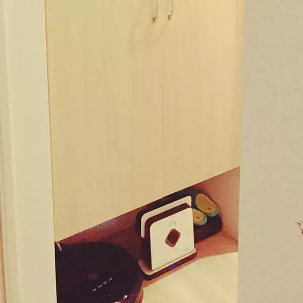 「さりげなく設置してお部屋もスッキリ☆ロボット掃除機の基地をご紹介」の画像