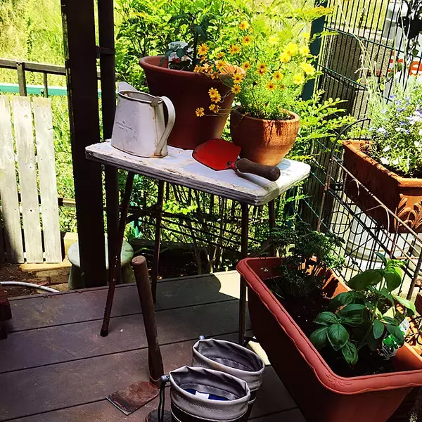 「お部屋から1歩でアウトドアライフ♪ウッドデッキの楽しくて有効的な活用例」の画像