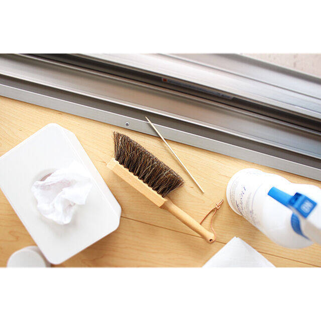 コレを見れば窓まわりの掃除は完璧！みんなのおすすめ掃除グッズ＆アイデア