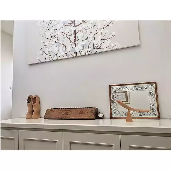 「使いやすく見栄え良く☆玄関にあると便利な靴べらの置き方＆置き場所」の画像