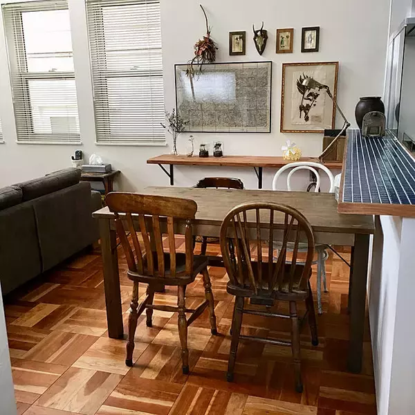 「ブルーで魅せる大人のインテリア♡コーディネート実例10選」の画像