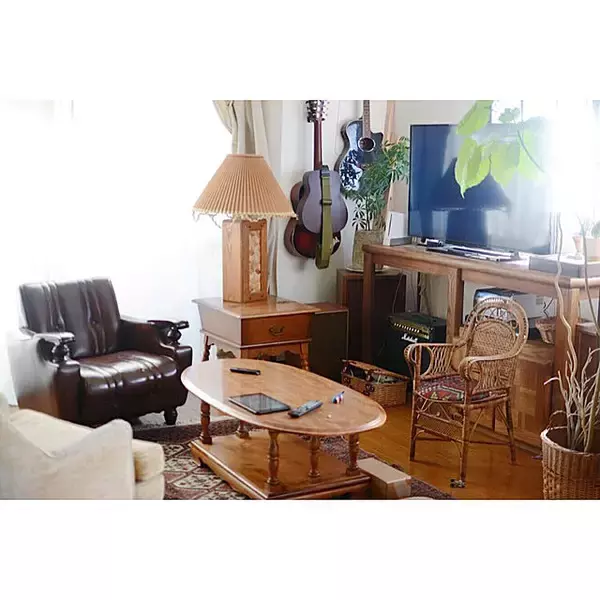 「歴史を共に刻む椅子。ラタンチェアのある暮らし」の画像