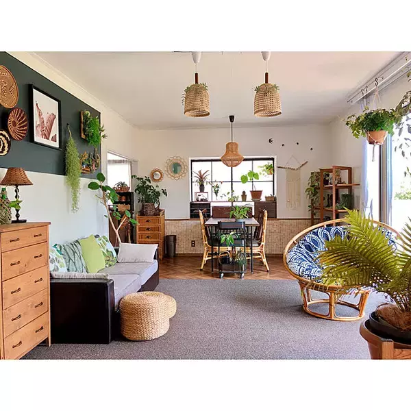 「歴史を共に刻む椅子。ラタンチェアのある暮らし」の画像