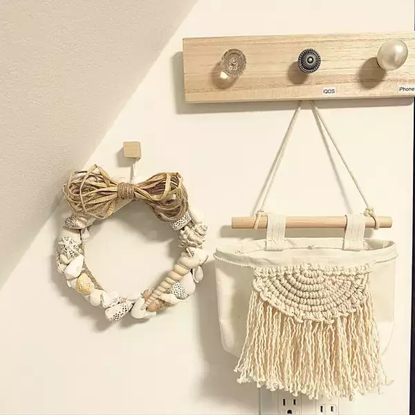 「おうちに居ながら海気分♡貝殻を使った雑貨・小物のDIY作品集」の画像