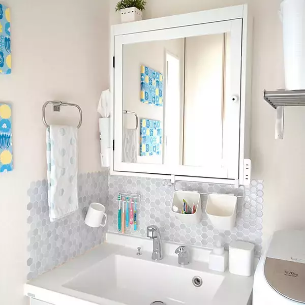 「水回りはDIYで整えるのが◎トイレや洗面所、キッチンを自分好みにリメイク」の画像