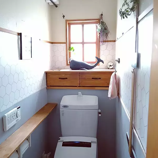 「水回りはDIYで整えるのが◎トイレや洗面所、キッチンを自分好みにリメイク」の画像