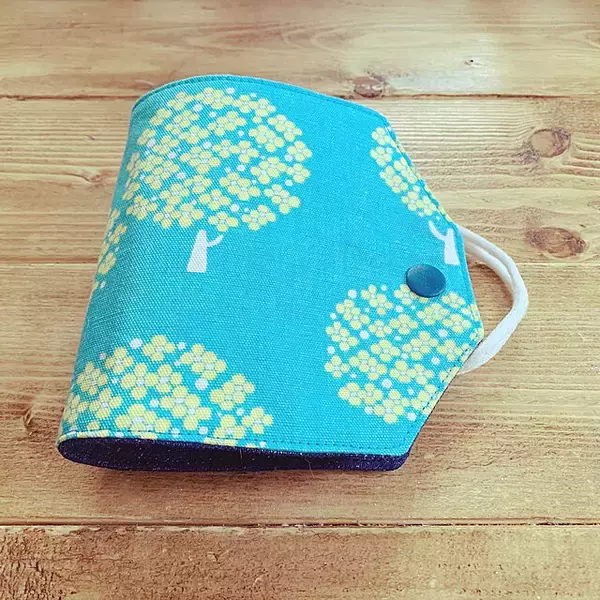 「簡単リメイクから本格ハンドメイドまで☆手作りのマスクケースを大公開」の画像