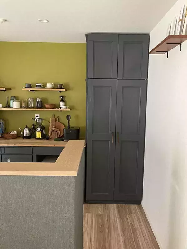 「「色の魔法と好きを楽しむ。マスタードイエローが映える、印象的なキッチン」 by colorerさん」の画像