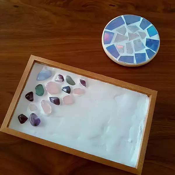 「おうちカフェを彩る♪ほっこり手作りコースター実例10選」の画像