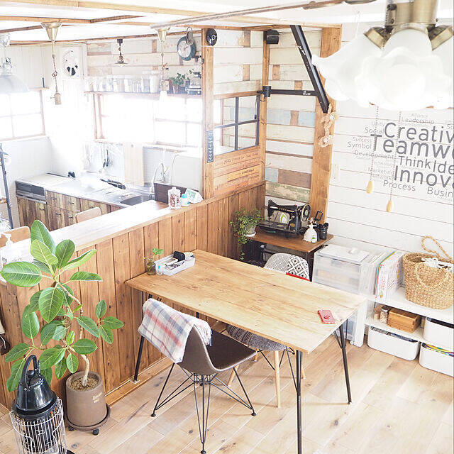 木のぬくもりを感じて Diyしたテーブルが作る特別な空間 年9月9日 エキサイトニュース 2 3