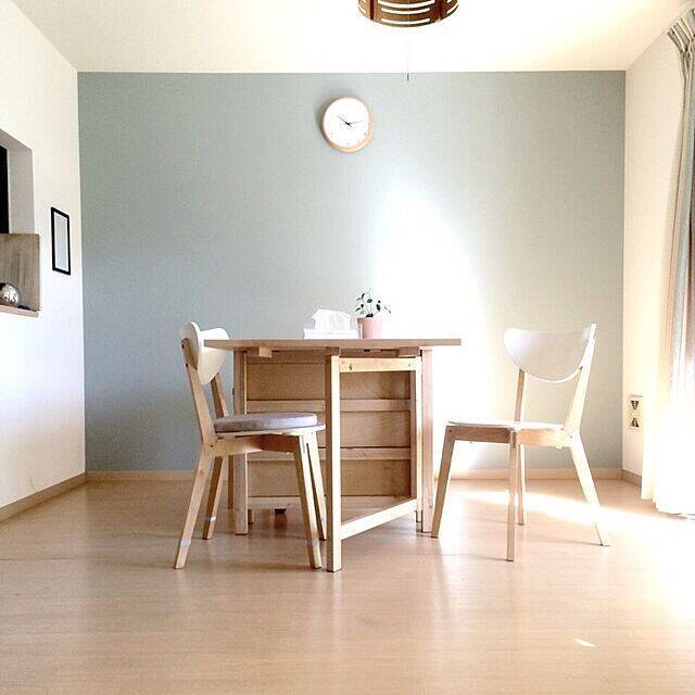 少ない家具で上質な空間を。ミニマリストの3つのテクニック