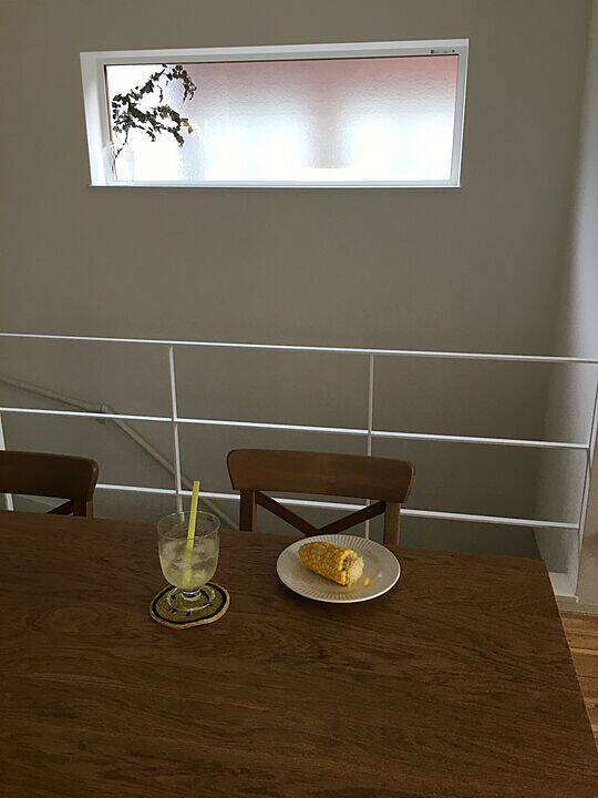 「暮らしを柔軟に活気づける、北欧シンプルなオープンキッチン」 by uoさん