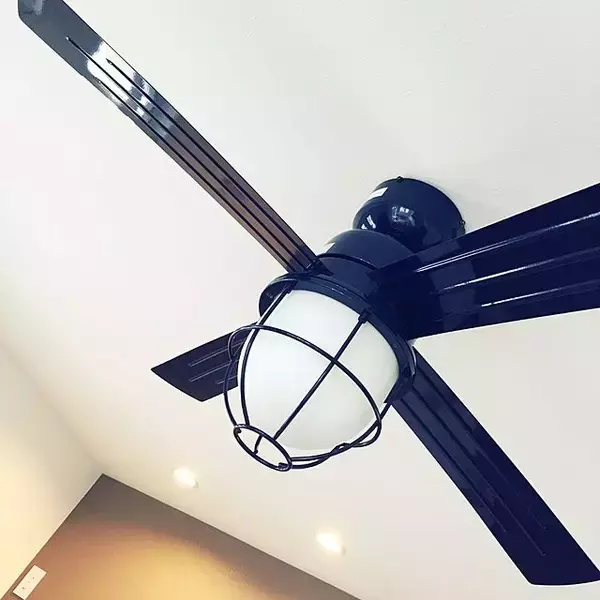 「リビングがリゾートに♡ブルー系カラーで作るマリンテイストなリビング」の画像