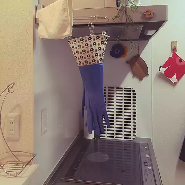 「手肌を守る頼もしい味方！インテリアになじむゴム手袋」の画像