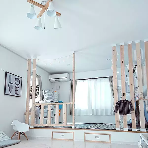 「初心者さんでもきっとできる！2×4材を使った簡単DIYアイディア」の画像