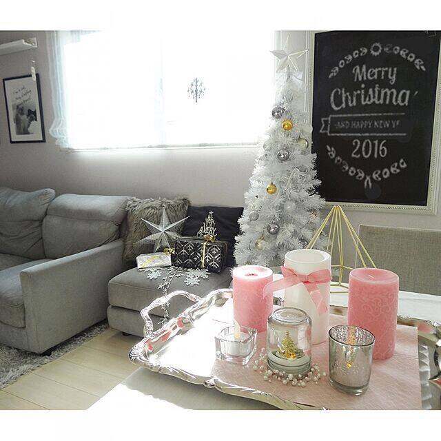 インテリア上級者さんが選ぶ色♪大人なお部屋に映えるピンク