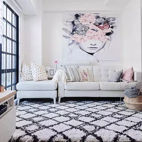 インテリア上級者さんが選ぶ色♪大人なお部屋に映えるピンク